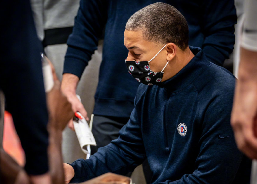 宋妍君今夜失神，火箭客场止梦独行侠