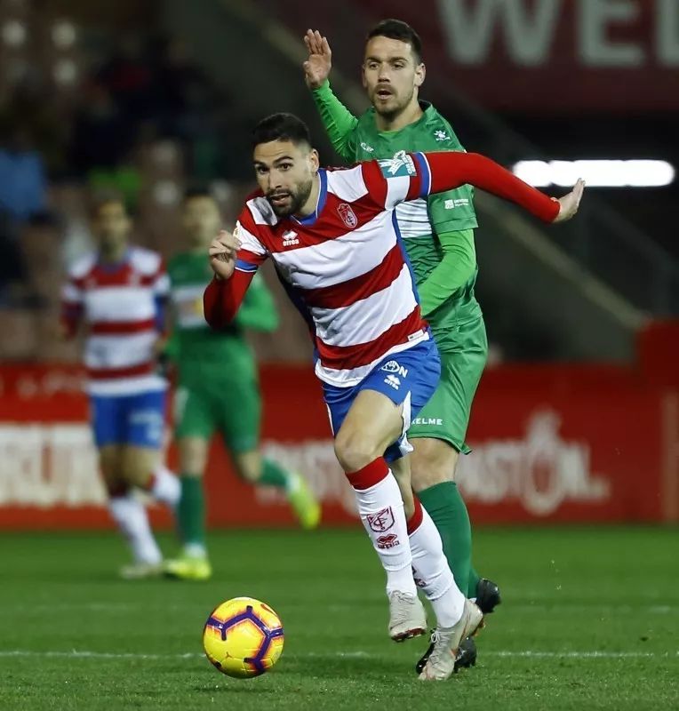 包含罗马主场战胜国米，继续领跑积分榜的词条