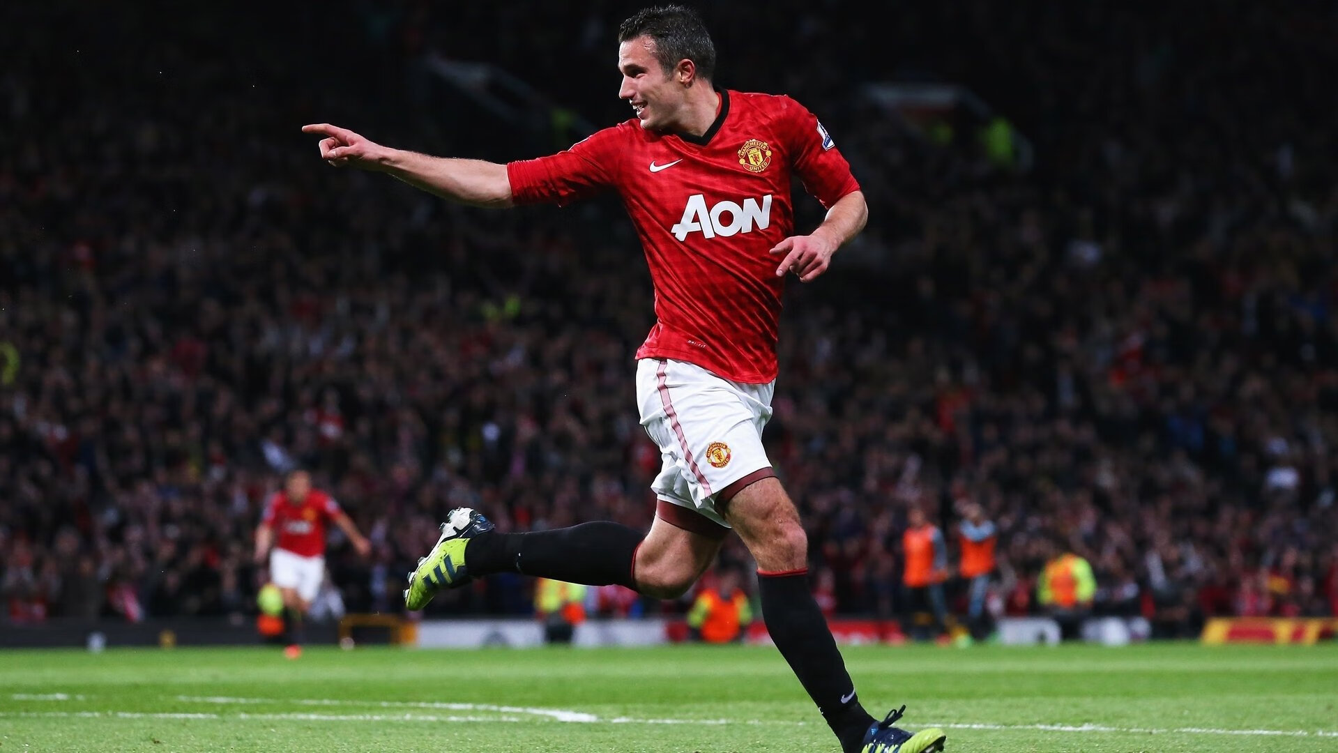 赛道上的绝对统治，塞恩斯领军索伯车队横扫哈斯，展现唯一性胜利